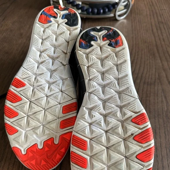 Nike Free Athletic Shoes - Picture 2 of 8